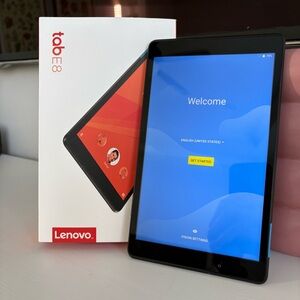Lenovo tab E8 tablet